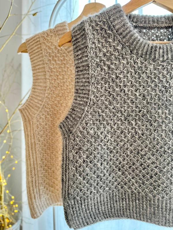 GLORIA VEST (O-neck) - Adorable knits