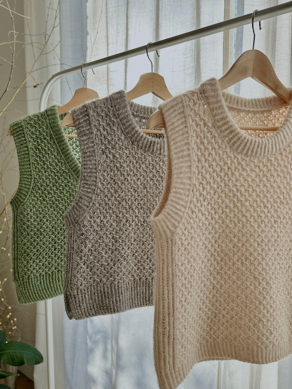 GLORIA VEST (O-neck) - Adorable knits
