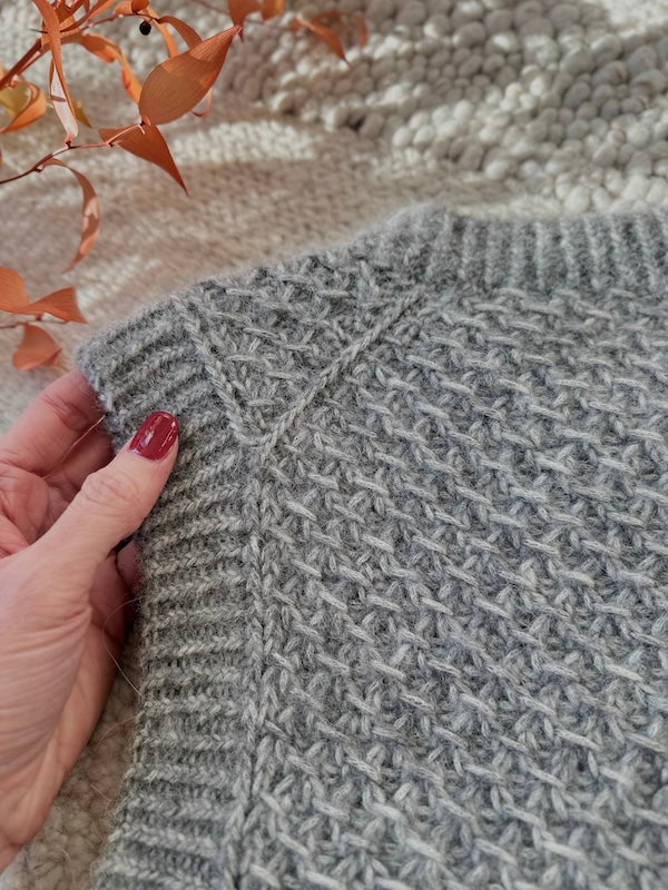 GLORIA VEST (O-neck) - Adorable knits