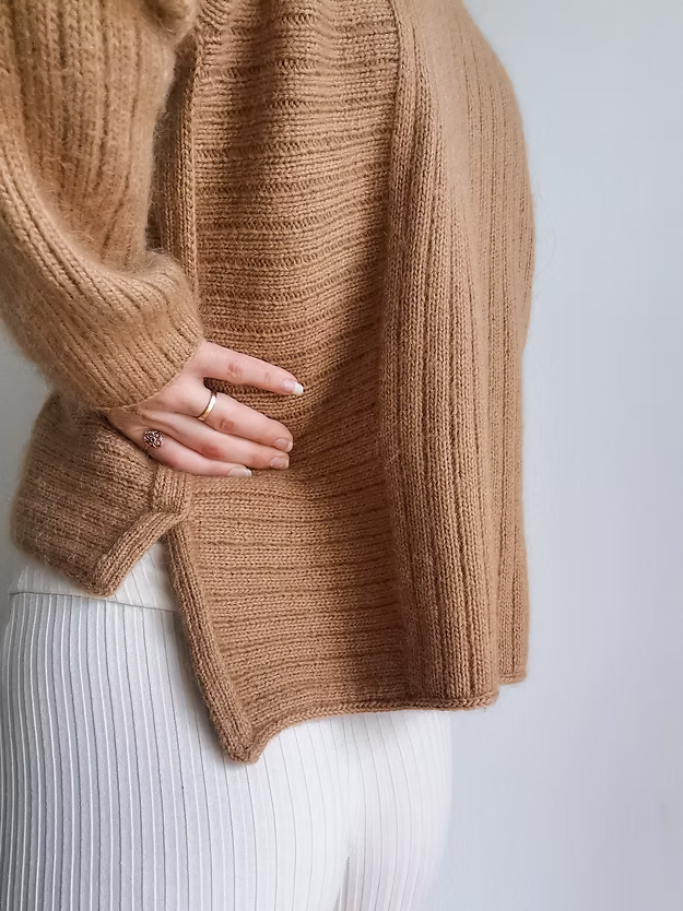 BASIC RIB SWEATER