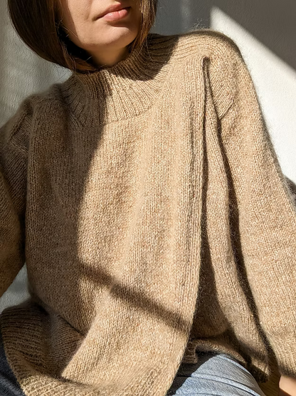 MOMS HUG SWEATER